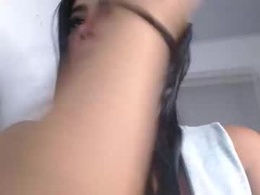 Screen Grab from girl_piscis_