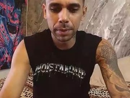 Screen Grab from girleyescute_hot