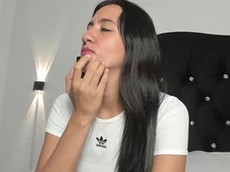 Screen Grab from gisell_antonella