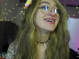 Screen Grab from giselx_xx