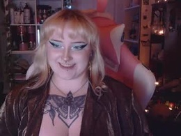 Screen Grab from glitterghoul69