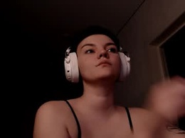 Screen Grab from goddess_marilaas