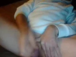 Screen Grab from gold_finger007