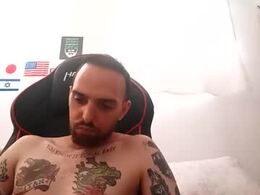 Screen Grab from goldcum_