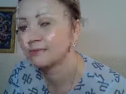 Screen Grab from golden_kessie