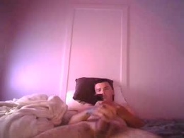 Screen Grab from gooningisfun111