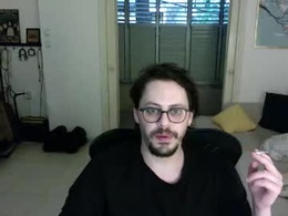 Screen Grab from grey_uchi