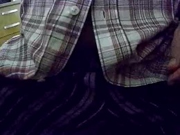 Screen Grab from grinder_humper