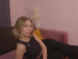 Screen Grab from gwenkevwitch