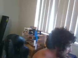 Screen Grab from hango651740