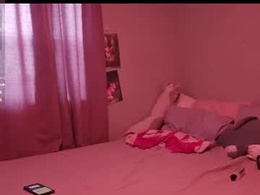 Screen Grab from harley_qu1nnzel