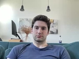 Screen Grab from harryisstillawhore