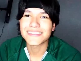 Screen Grab from haru_boi