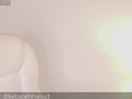 Screen Grab from hayat_alcaraz