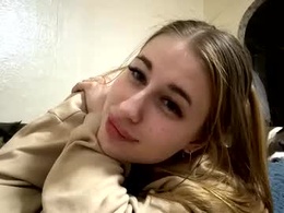 Screen Grab from haydeedemaine