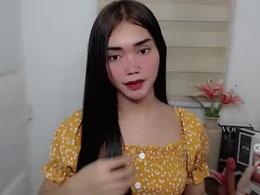 Screen Grab from haylee_slut