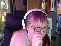 Screen Grab from heatandhoneyy