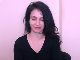 Screen Grab from helenatemch_