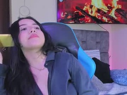Screen Grab from helenbunny_