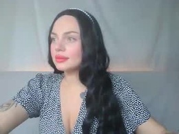 Screen Grab from helga_now