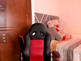 Screen Grab from hellena_1