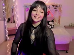 Screen Grab from hinna_tay