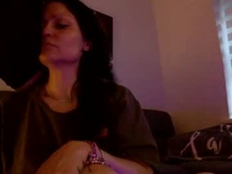 Screen Grab from histoiredecouple186