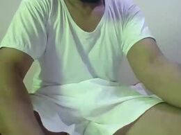 Screen Grab from hmhm98727