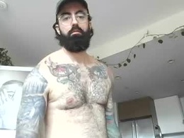 Screen Grab from hockey_butt