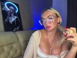 Screen Grab from holidaysue