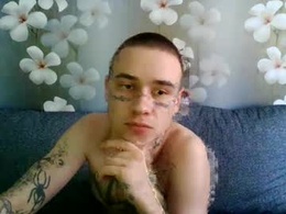 Screen Grab from honey8erry