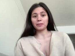 Screen Grab from honey_laila