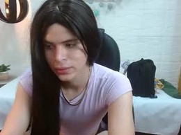 Screen Grab from honey_moon07