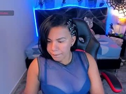 Screen Grab from honey_viiolet