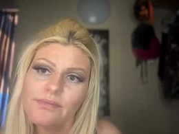 Screen Grab from honeybuhnny