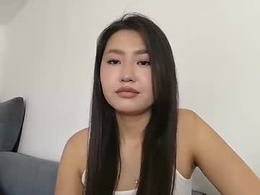 Screen Grab from honeyprincess__