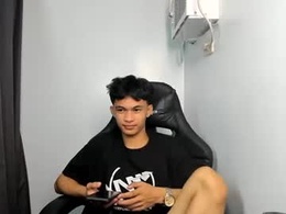 Screen Grab from horny_asian8