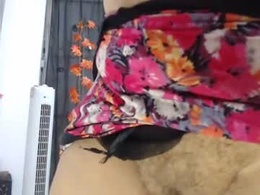 Screen Grab from horny_mommy17