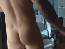 Screen Grab from horny_solobro_99