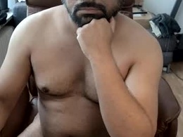 Screen Grab from hornychuchuu