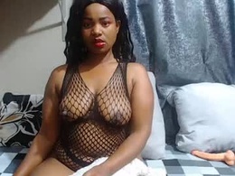 Screen Grab from hornyebony4uxx