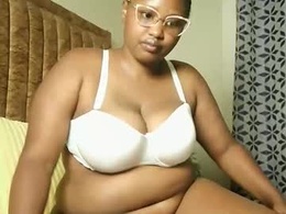 Screen Grab from hot_sexxy_babe