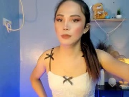 Screen Grab from hot_yhanna69