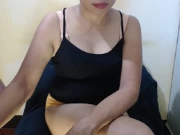 Screen Grab from hotasianyue69