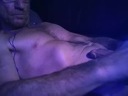 Screen Grab from hotazz266