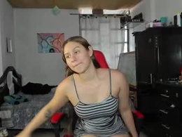 Screen Grab from hotblonde_monita