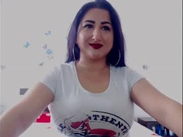Screen Grab from hotboobsmaya