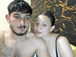 Screen Grab from hotcoupleee_