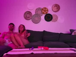 Screen Grab from hotcouplefuckslive