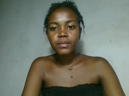 Screen Grab from hotskinny98